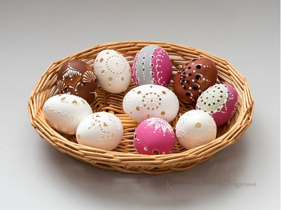 Slepačie kraslice vŕtané, madeira