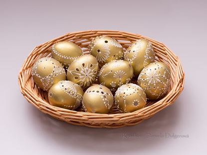 Slepačie kraslice vŕtané, madeira