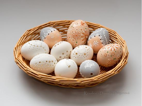 Slepačie kraslice vŕtané, madeira